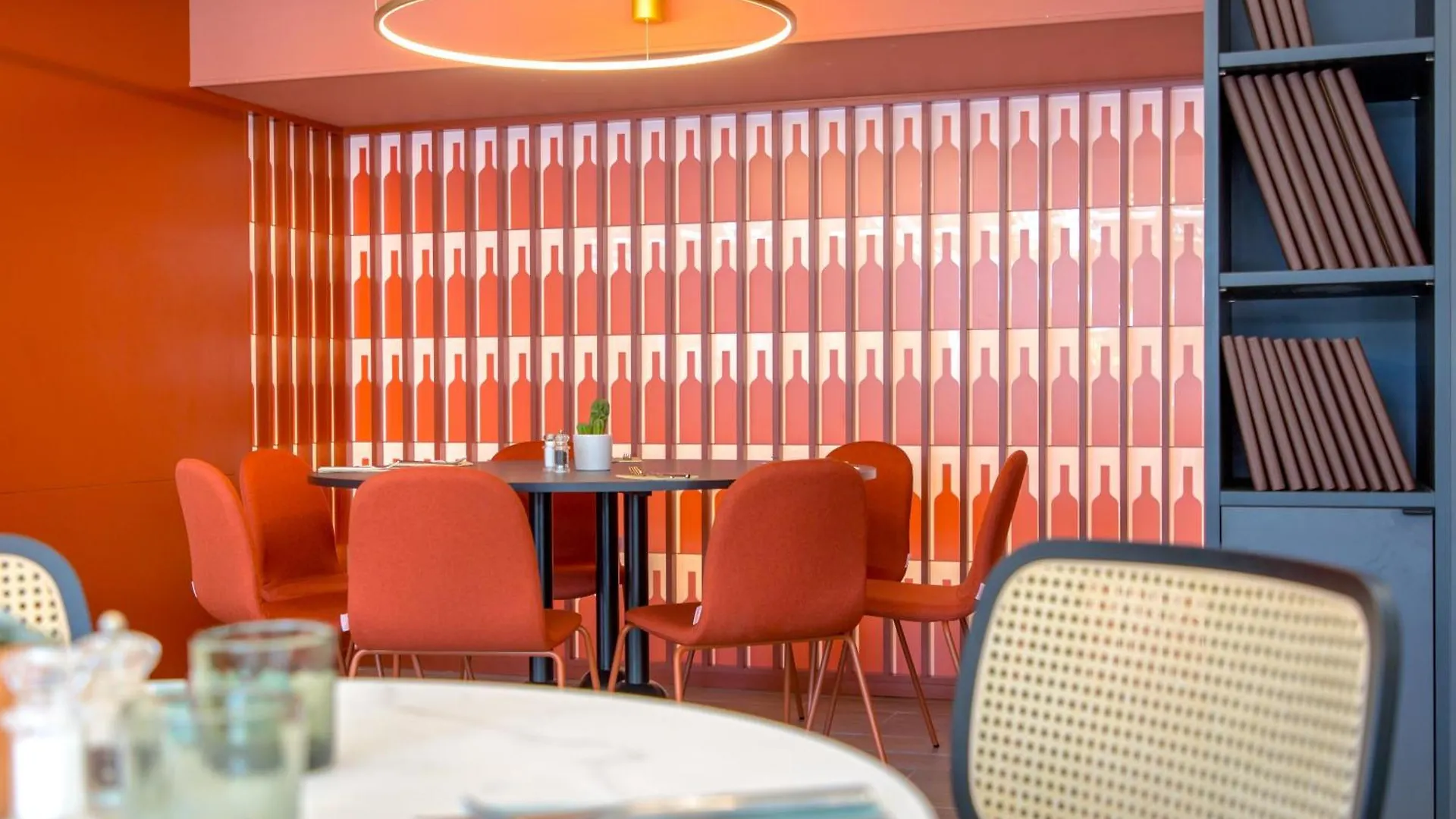 מלון אקס-אן-פרובאנס Mercure Aix En Provence Beaumanoir