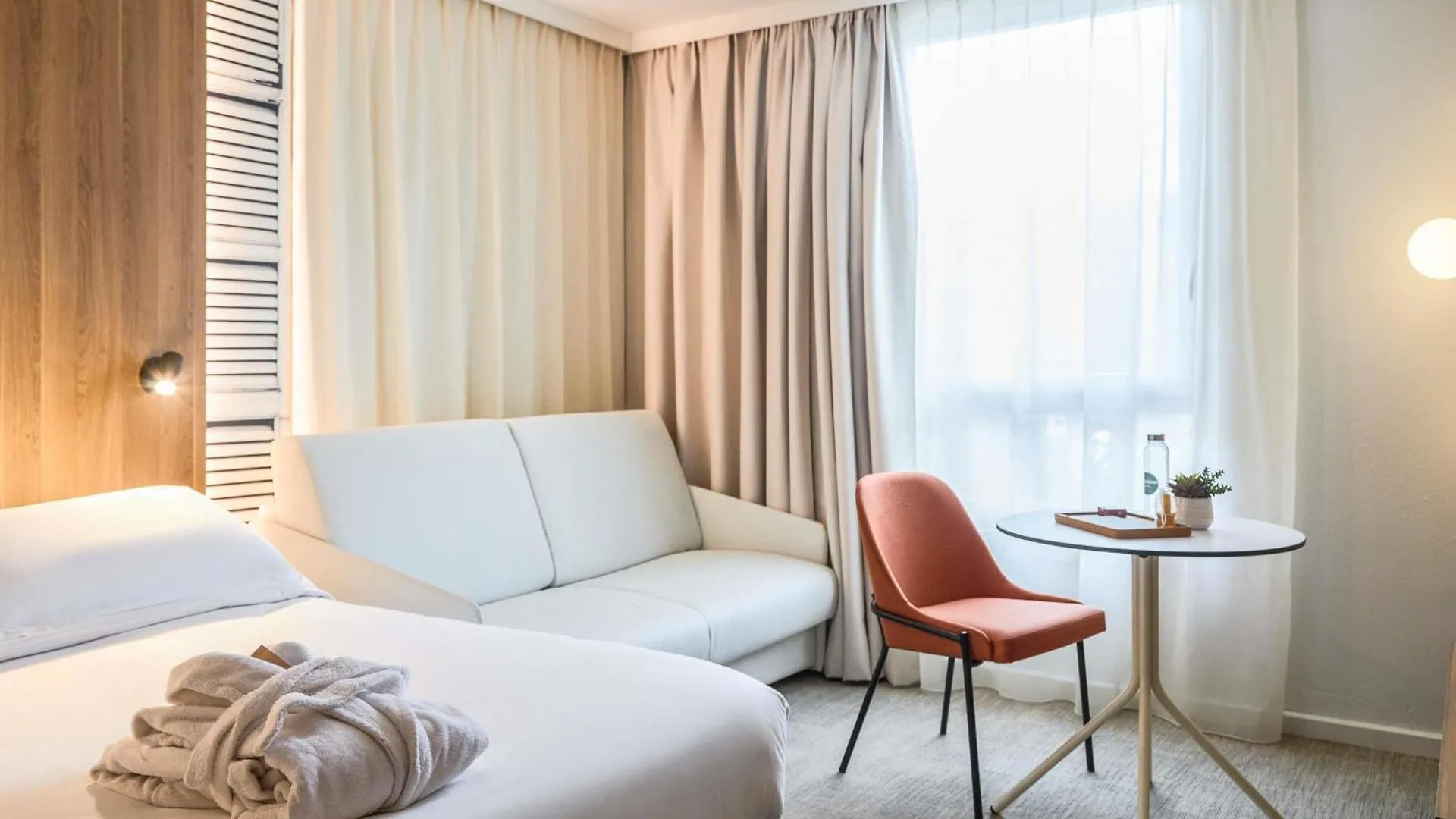 אקס-אן-פרובאנס Mercure Aix En Provence Beaumanoir צרפת
