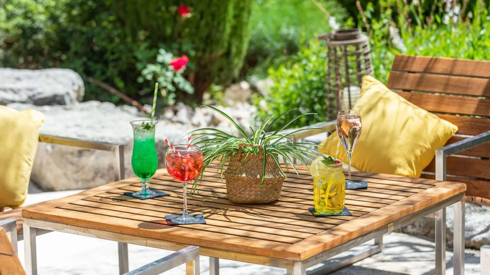 Novotel Aix-en-Provence Beaumanoir Hotel